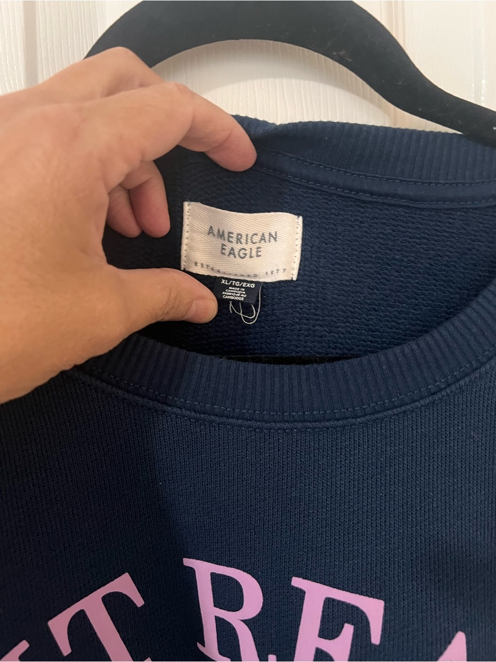 American Eagle Outfitters Navy Crewneck Sweatshirt with Pink Lettering - Picture 2 of 9